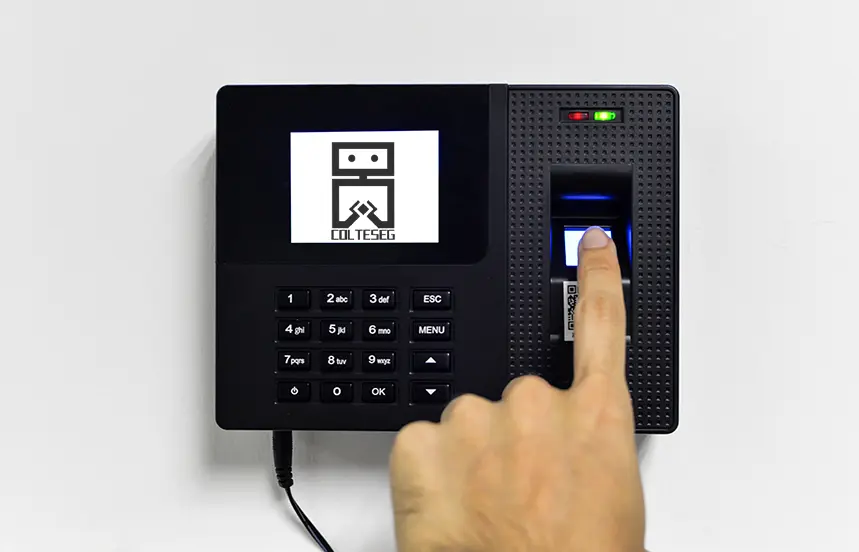 Lector biométrico de control de acceso